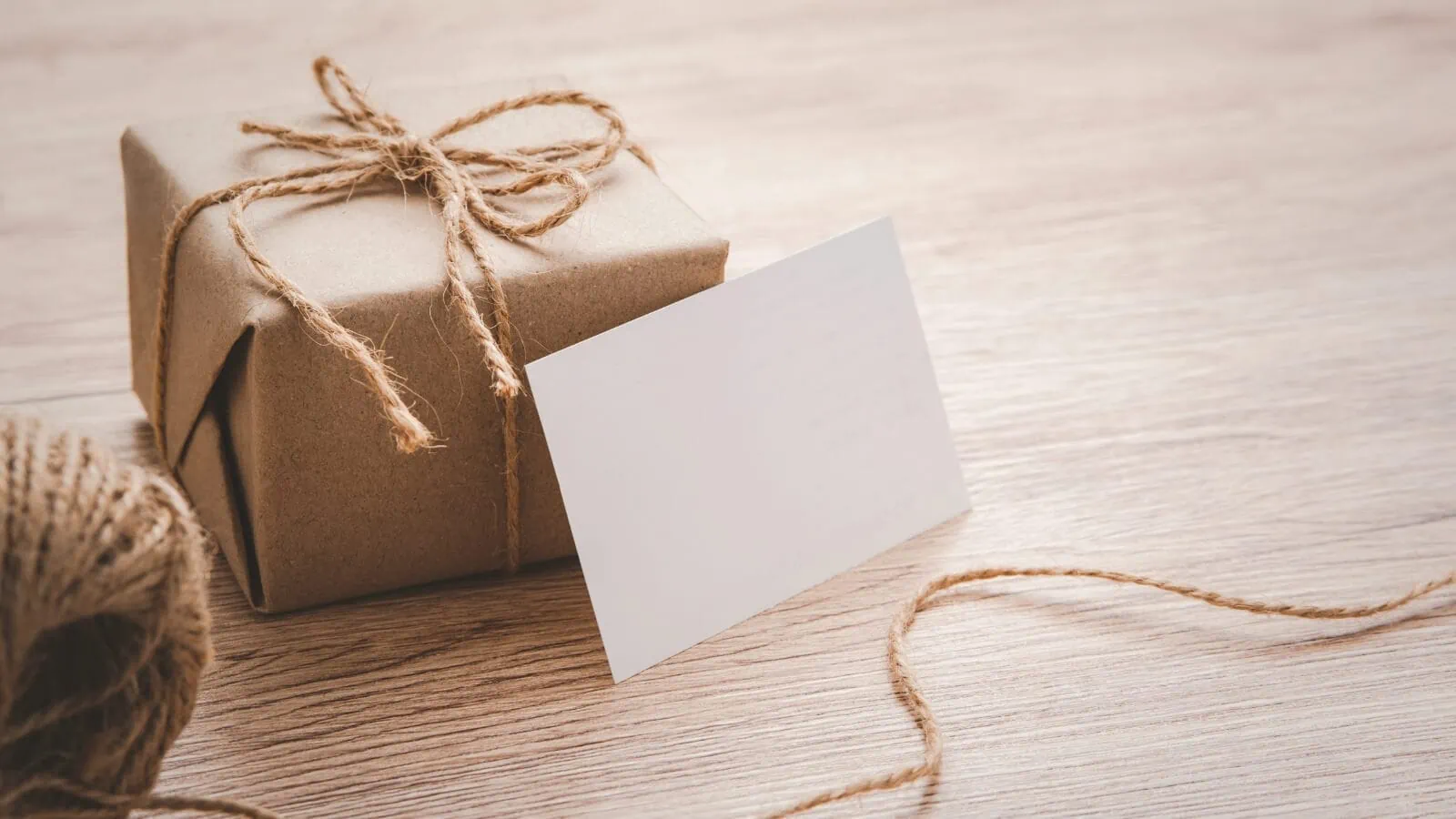 Top 13 Best Gift Card Affiliate Programs to Promote in 2025